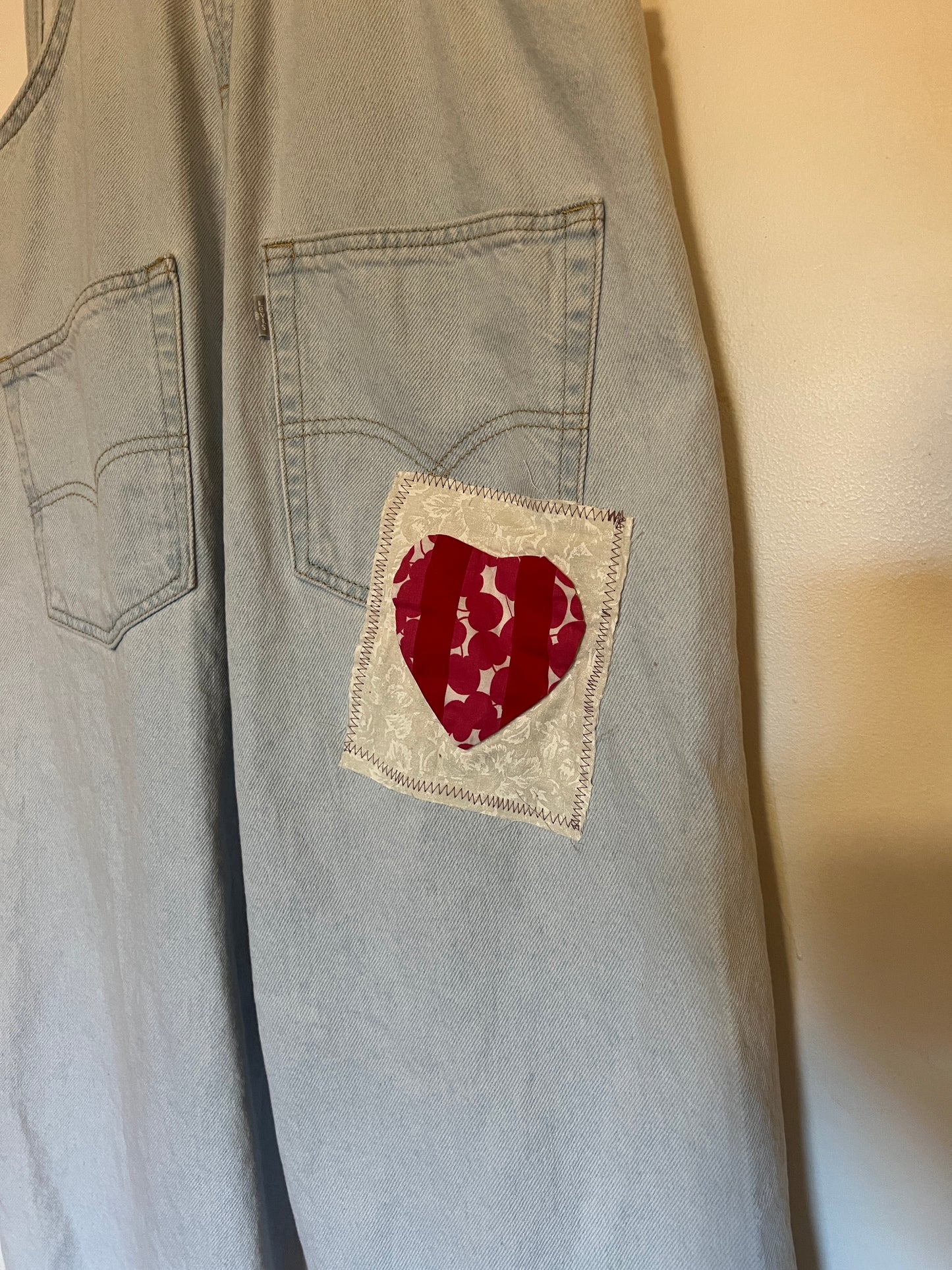 Silvertab Heartalls NWT